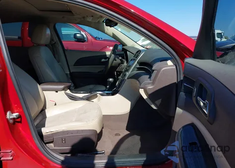 2014 Chevrolet Malibu 1Lt z USA, uszkodzony, nr VIN 1G11C5SL5EF261184